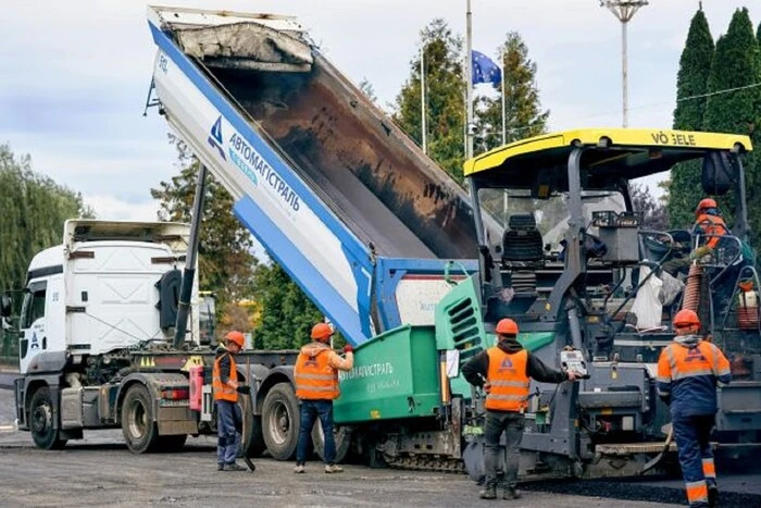 Проведення обшуків в «Автомагістраль-Південь»: з’явилися подробиці справи