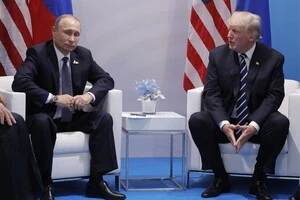 Під час пандемії Covid-19 Трамп особисто передав Путіну тести для виявлення хвороби