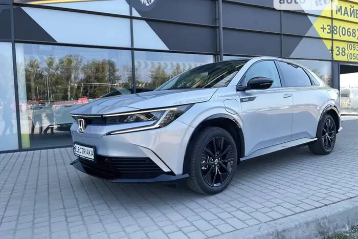 В Україні з'явився новітній доступний електрокросовер Honda (фото)