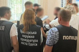 В Одесі викрито лікарів, які організували «сімейний бізнес» на ухилянтах