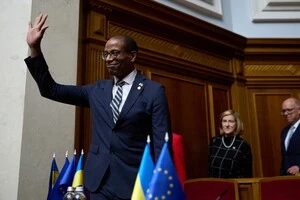 Фергус наголосив, що Канада продовжуватиме підтримувати Україну у боротьбі за свободу та незалежність 