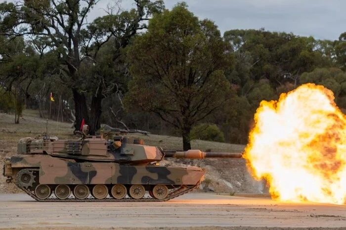 Австралія відправить в Україну партію танків Abrams