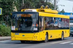 У столиці масово зупинився громадський транспорт