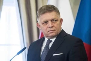 На думку Фіцо, план Зеленського є нереалістичним і нездійсненним