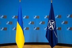 Україна може стати членом НАТО за «західнонімецькою» моделлю – FT