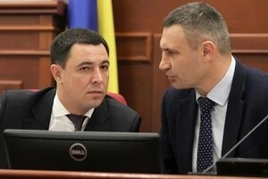 Віталій Кличко відсторонив від посади свого заступника в КМДА Володимира Прокопіва. Але партнери з «ЄС» не оцінили цей крок…