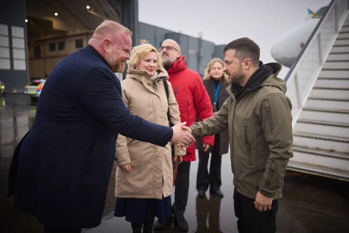 Зеленський вперше прибув до Ісландії з робочим візитом