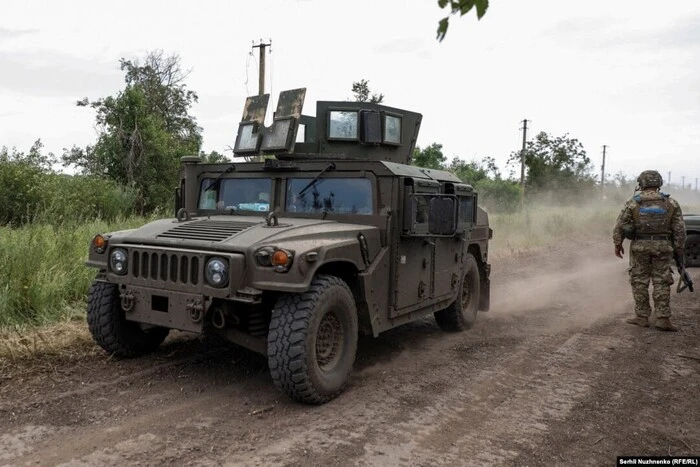 США передадуть Україні 2000 позашляховиків Humvee: як вони допоможуть ЗСУ