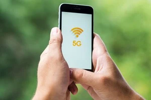 Названо місто, яке першим протестує 5G