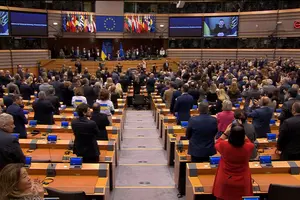 1000 днів війни: Європарламент аплодував Зеленському стоячи (відео)