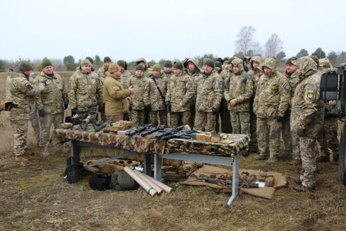 Ротації на фронті. Начальник Генштабу дав обіцянку