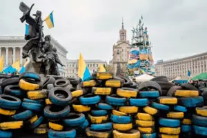 21 листопада 2013 року на Майдані Незалежності у Києві розпочалася акція протесту