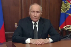 Путин во время обращения ни разу не пошевелил руками: что это значит (видео)