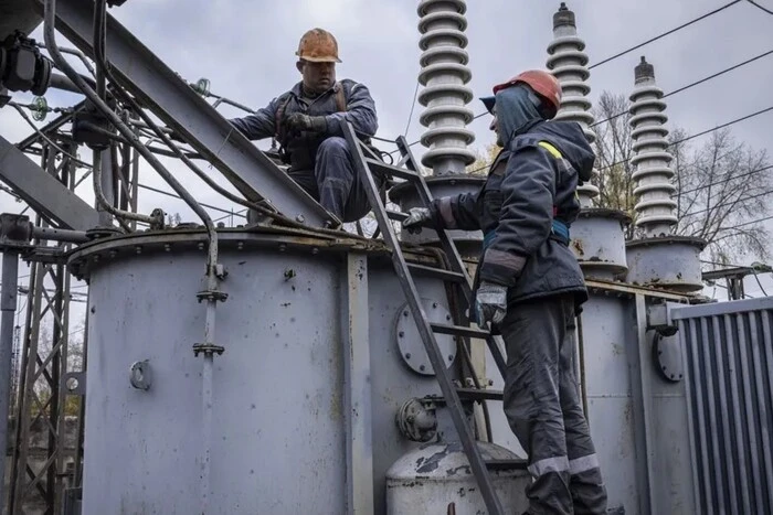 Держава має залучати інвесторів до відбудови енергетики - ЄБА 