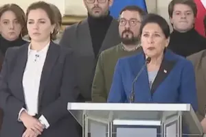 Президентка Грузії звинуватила уряд у конституційному перевороті