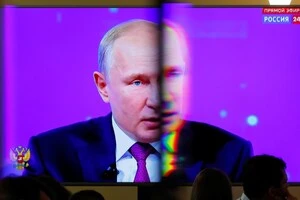 Путін «зламався», розповідаючи про економіку Росії (відео)