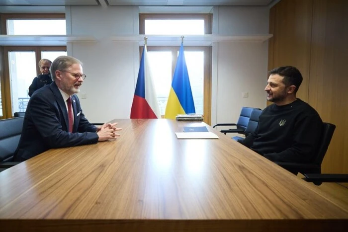 Президент України та прем'єр-міністр Чехії обговорили актуальні оборонні потреби України