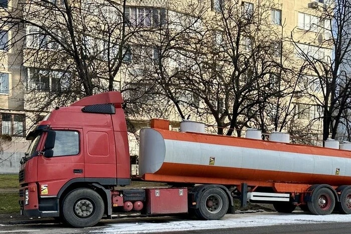 В Одесі чоловік підпалив вантажівку, бо вона закривала краєвид із його вікна