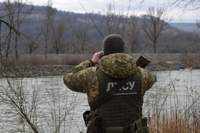 ДПСУ розповіла, тіла скількох чоловіків виявили у Тисі з лютого 2022 року