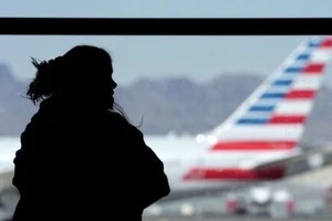 American Airlines повідомила про технічні неполадки на всіх своїх рейсах