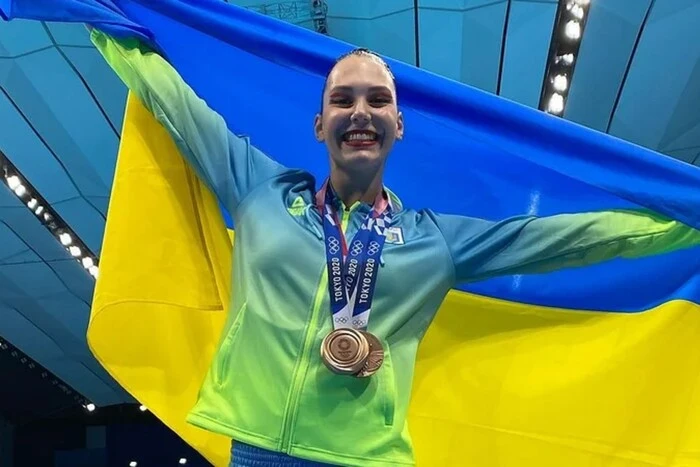 Російські ракети влучили у двір будинку дворазової призерки Олімпіади Фєдіни