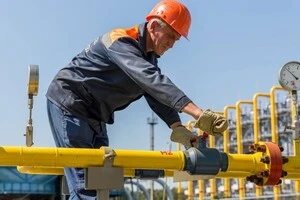 Підвищення тарифів на транспортування газу може негативно вплинути на економіку України – Асоціація газовидобувних компаній