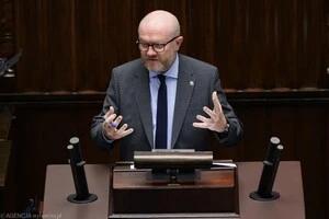 За словами заступника держсекретаря міністерства внутрішніх справ, до наступного літа Польща має намір завершити будівництво прикордонної стіни та закрити кордон з Білоруссю