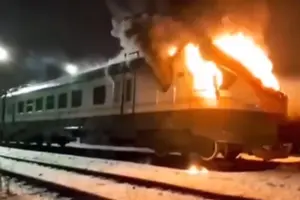 Під Москвою палав локомотив