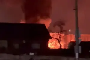 У Смоленській області палає нафтобаза