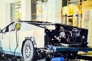 Раскрыто лицо мужчины, который взорвал Cybertruck