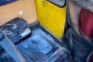 Росіяни обстріляли маршрутне таксі у Корабельному районі Херсона 