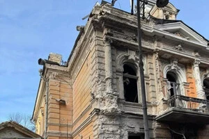 Дом Союза писателей Украины пострадал в результате атаки на Киев