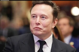 Маск наповнив X публікаціями з критикою європейських політиків