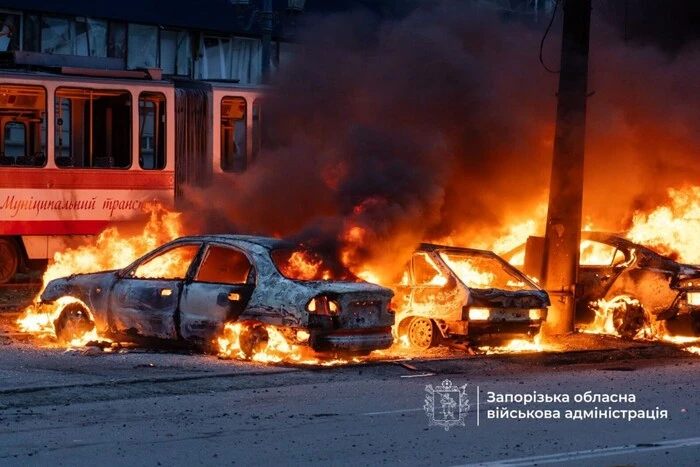 Атака на Запоріжжя: вже відомо про понад сотню поранених та 13 загиблих