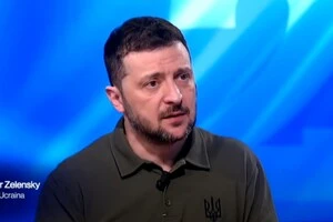 Зеленський додав, що Путін хоче увійти в історію «людиною, яка забирає землі, яка має таку державу, яку ніхто не може перемогти»