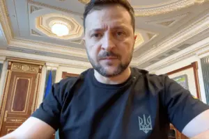 Зеленський доручив збільшити кількість замовлень дронів