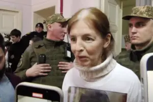 Підозрюваний у вбивстві Фаріон отримав дозвіл на спілкування телефоном