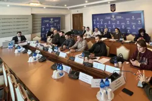 Законопроєкт робить засідання парламентських комітетів публічними