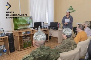 На тимчасово окупованій Луганщині росіяни змушують пенсіонерів  дивитись пропагандистські фільми