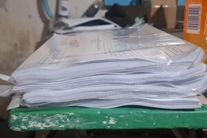 Кількість паперів, що необхідна для списання 50 FPV-дронів