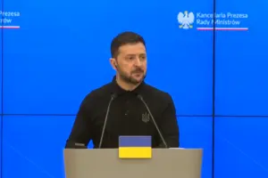 Зеленський під час виступу на пресконференції