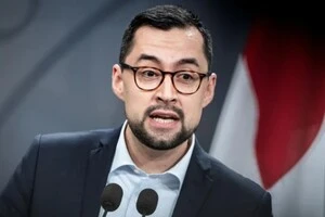 Фейковий  профіль прем'єра Гренландії з'явився у популярній соцмережі