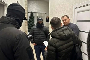 СБУ провела обыски у экс-ведущего телеканала Медведчука Макса Назарова