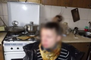 Нападницю затримано у порядку статті 208 Кримінального процесуального кодексу України