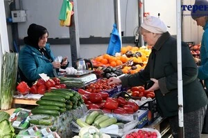 Також на вихідних можна відвідати комунальні ринки
