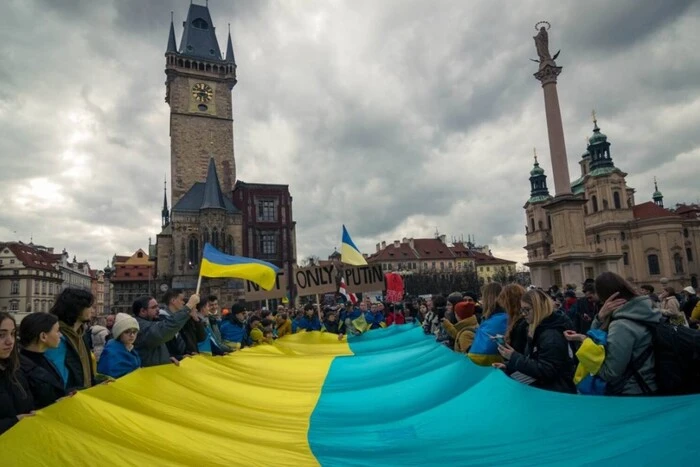 У Чехії поменшало прихильників допомоги Україні: дані опитування 