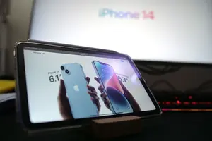 Найдорожчий пристрій у списку покупок Приватбанка – iPhone 14 Pro Max 128GB Gold
