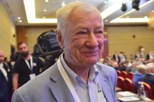 Ігнатьєв близько двох років був головним тренером збірної Росії з футболу