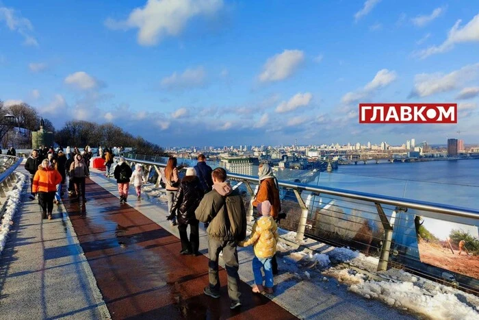 Хмарно з проясненнями: прогноз погоди на 26 січня