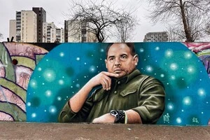 У Києві графіті з Єрмаком, яке розкритикували соцмережі, протрималося близько доби (фото)